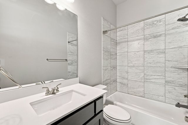 2318 Jefferson Avenue, Melissa, TX 75454