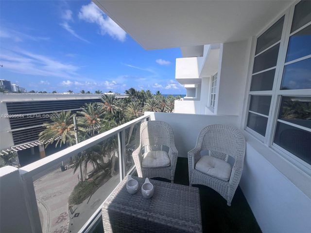 100 Lincoln Rd 537, Miami Beach, FL 33139