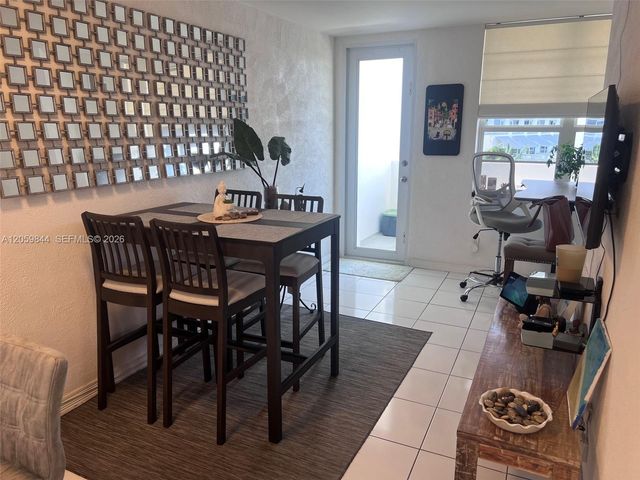 100 Lincoln Rd 537, Miami Beach, FL 33139