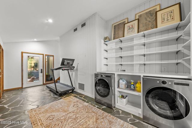 75 Lake Dornoch Drive, Pinehurst, NC 28374