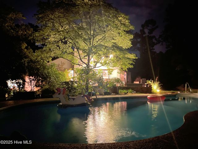 75 Lake Dornoch Drive, Pinehurst, NC 28374