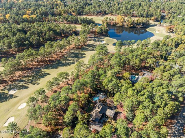 75 Lake Dornoch Drive, Pinehurst, NC 28374