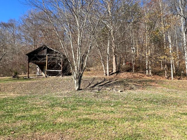 2989 KY 1304, Hinkle, KY 40953