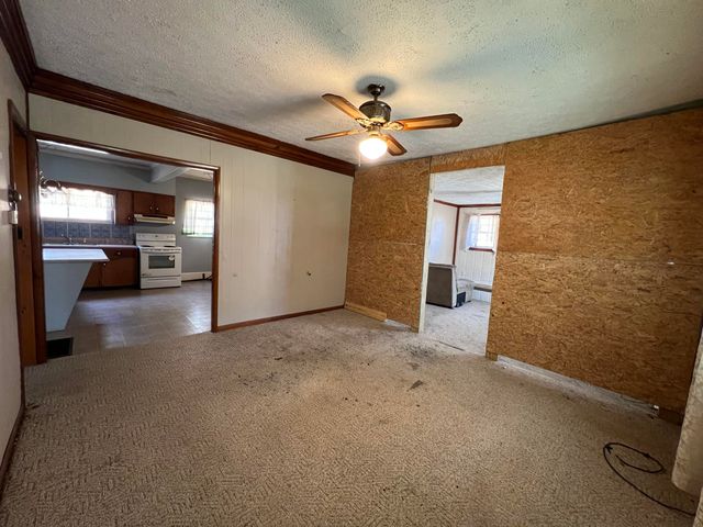 2989 KY 1304, Hinkle, KY 40953