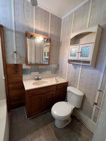 2989 KY 1304, Hinkle, KY 40953