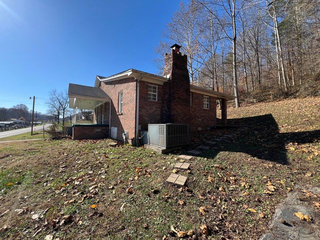2989 KY 1304, Hinkle, KY 40953