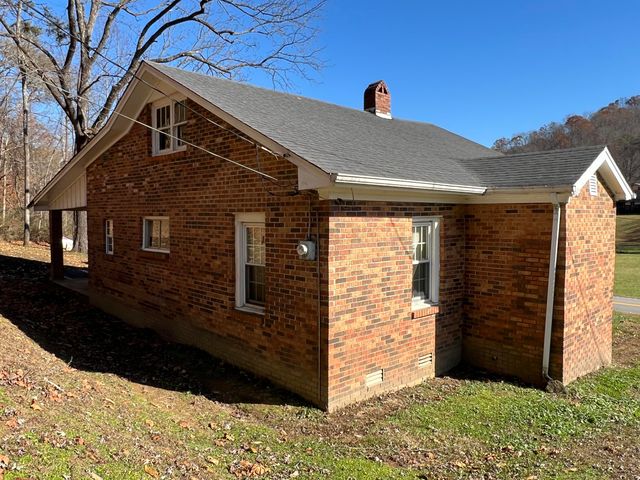 2989 KY 1304, Hinkle, KY 40953