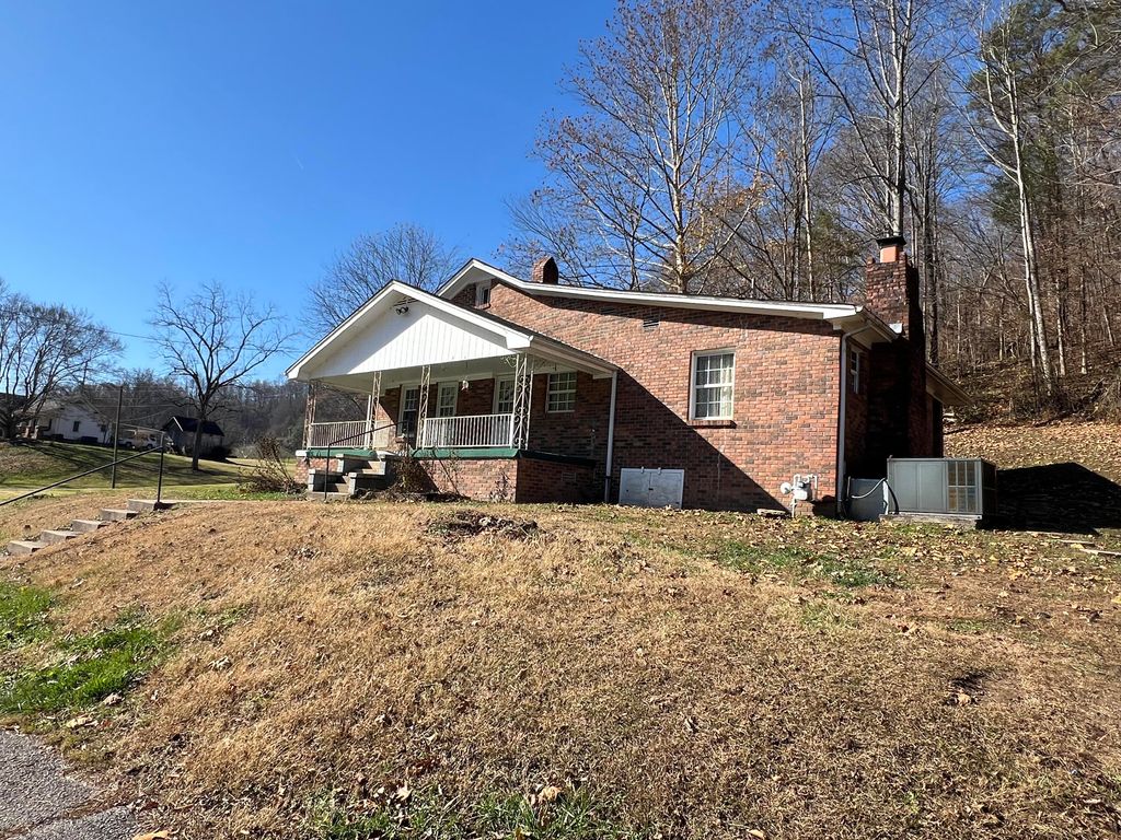 2989 KY 1304, Hinkle, KY 40953