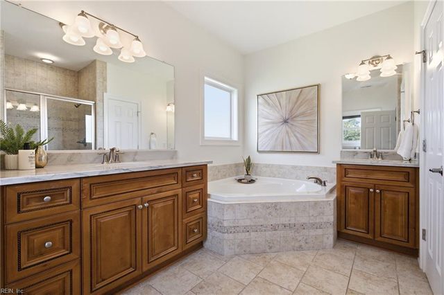 600 Pleasant Hall DR, Virginia Beach, VA 23464