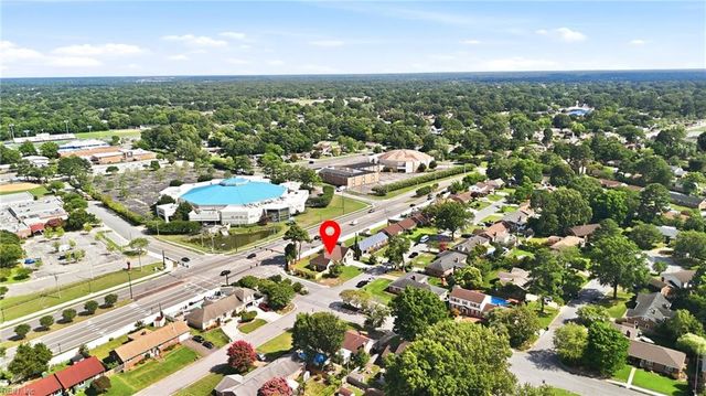 600 Pleasant Hall DR, Virginia Beach, VA 23464