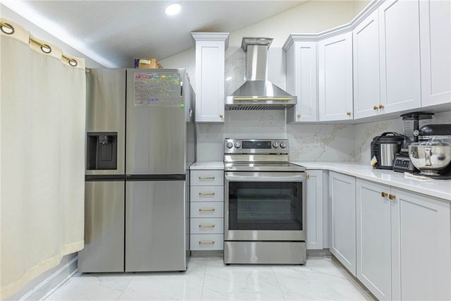 566 Wyoming Street, Dayton, OH 45410