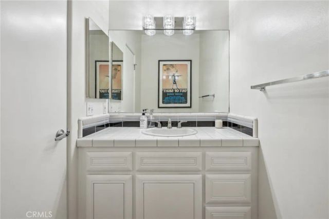 221 S Francisca Avenue Unit A, Redondo Beach, CA 90277