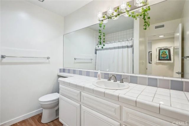 221 S Francisca Avenue Unit A, Redondo Beach, CA 90277
