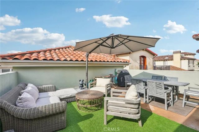 221 S Francisca Avenue Unit A, Redondo Beach, CA 90277
