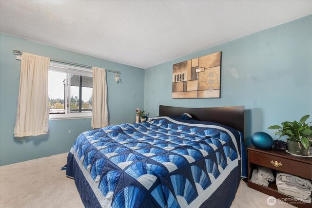 18906 8th Avenue NW #313, Shoreline, WA 98177