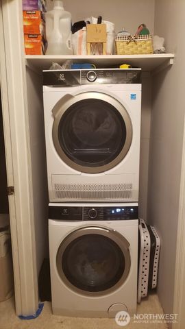 18906 8th Avenue NW #313, Shoreline, WA 98177