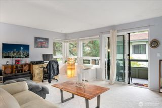 18906 8th Avenue NW #313, Shoreline, WA 98177