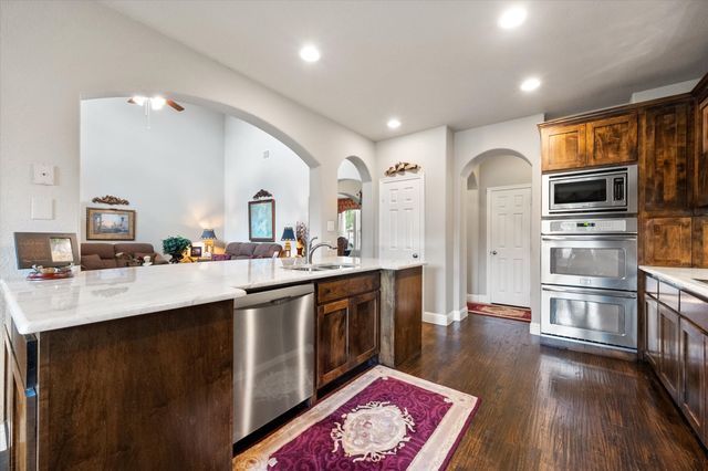 5416 Runnymede Court, Arlington, TX 76016