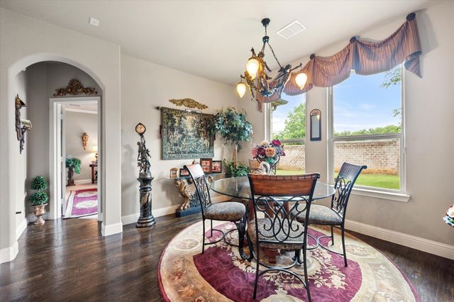 5416 Runnymede Court, Arlington, TX 76016