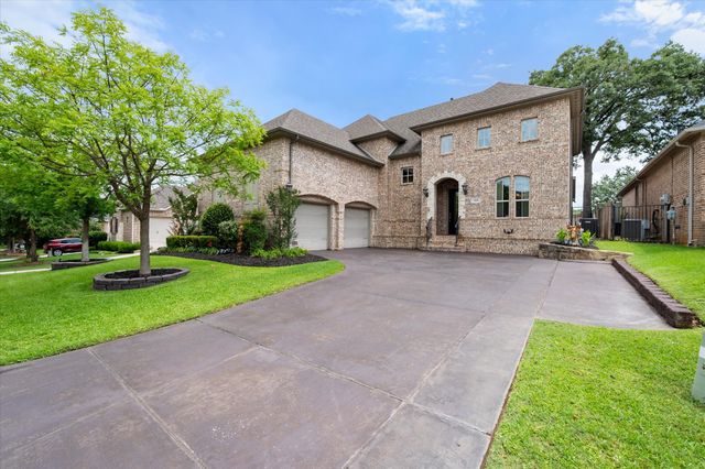 5416 Runnymede Court, Arlington, TX 76016