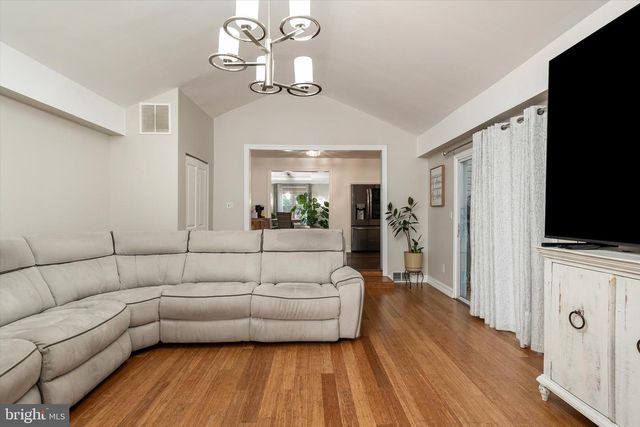 643 HIGHLAND AVE, Cherry Hill, NJ 08002