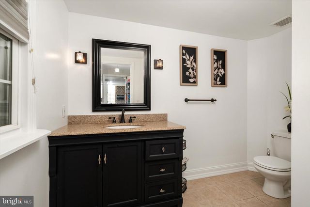 643 HIGHLAND AVE, Cherry Hill, NJ 08002