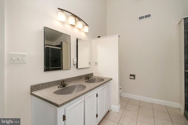 643 HIGHLAND AVE, Cherry Hill, NJ 08002
