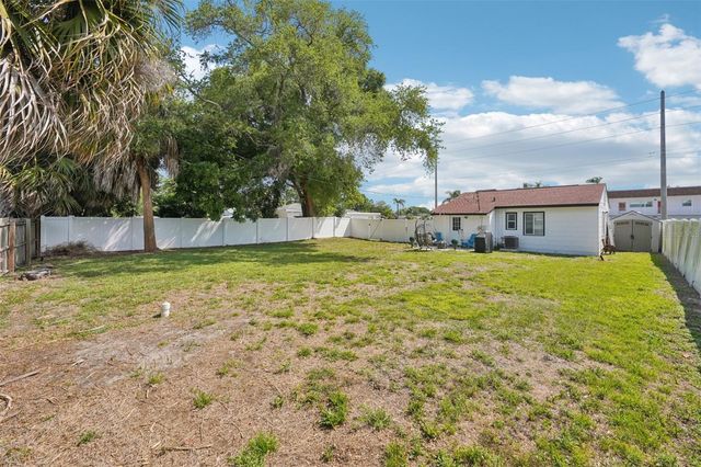1316 58TH STREET N, St Petersburg, FL 33710