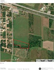20560 Cochran Road, Hempstead, TX 77445
