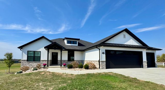 10385 N HWY VV, Columbia, MO 65202