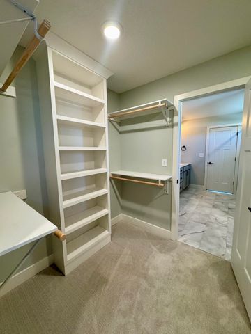 10385 N HWY VV, Columbia, MO 65202