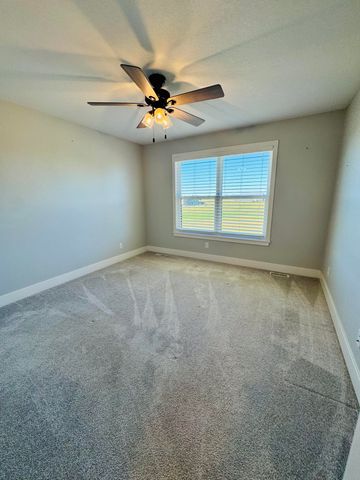 10385 N HWY VV, Columbia, MO 65202