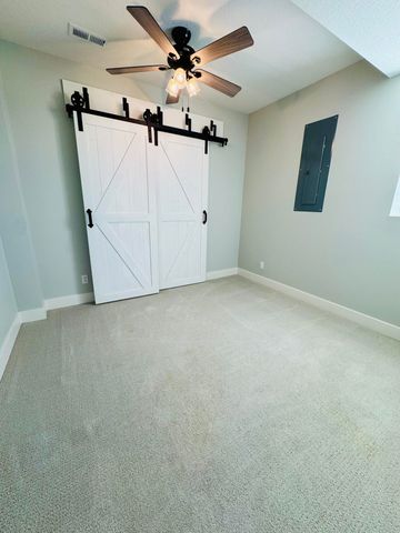 10385 N HWY VV, Columbia, MO 65202