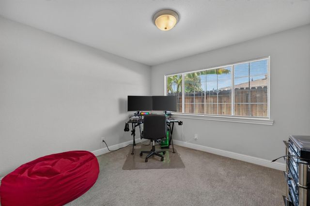 5463 Norway Dr, Orangevale, CA 95662