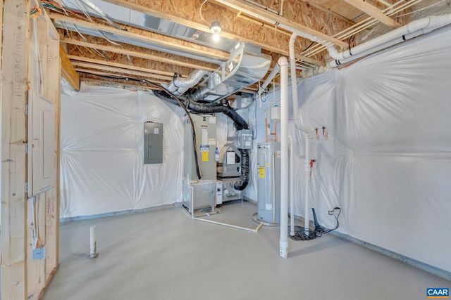 3071 RAMBLING BROOK LN, Crozet, VA 22932