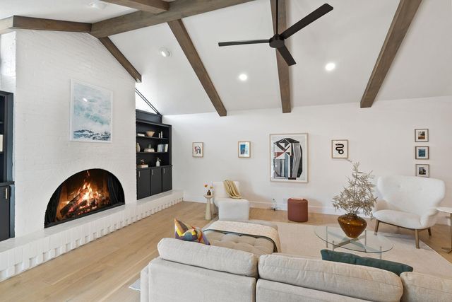 4022 N Hills DR, Austin, TX 78731