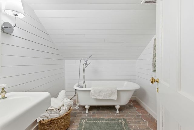 926 Idlewild Dr, Madison, TN 37115