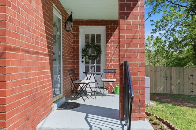 926 Idlewild Dr, Madison, TN 37115