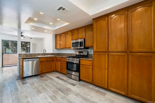 1526 SHADOW VISTA WAY, El Cajon, CA 92019
