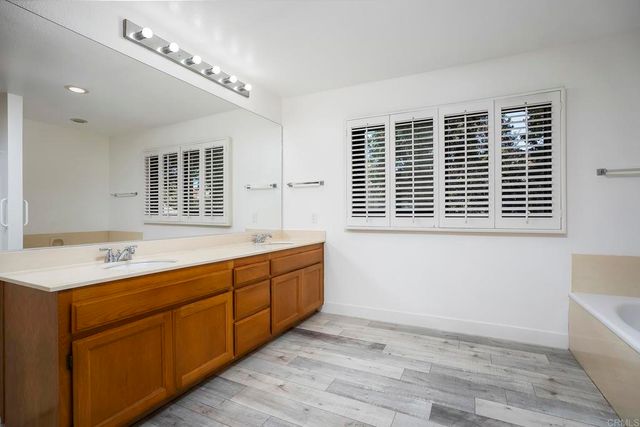 1526 SHADOW VISTA WAY, El Cajon, CA 92019