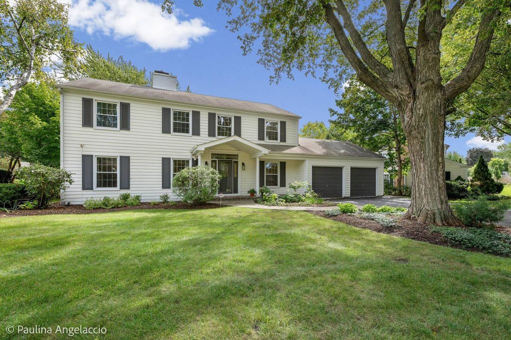 743 S Country Drive, Barrington, IL 60010 — exterior