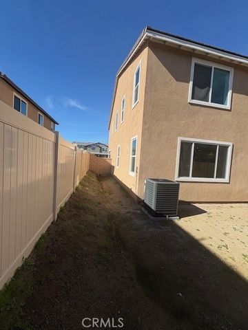 30495 Servin Lane, Menifee, CA 92584