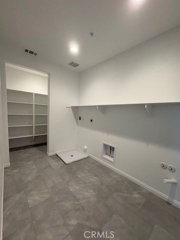 30495 Servin Lane, Menifee, CA 92584