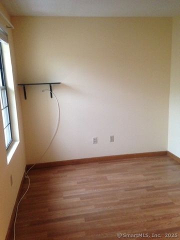 36 North Mountain Road APT C, New Britain, CT 06053