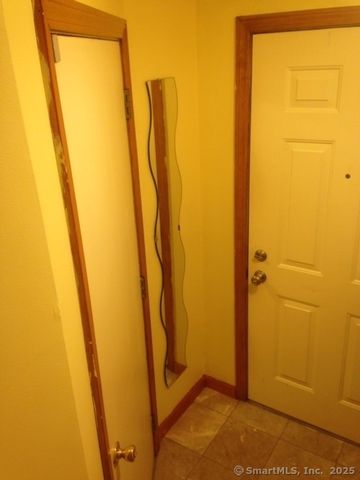 36 North Mountain Road APT C, New Britain, CT 06053