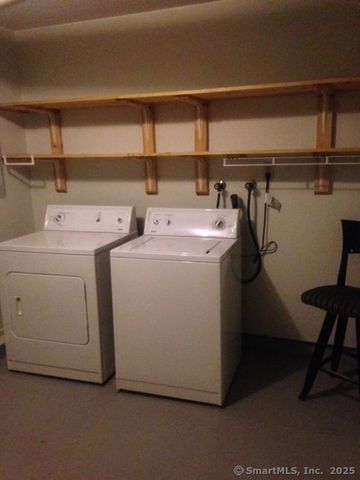36 North Mountain Road APT C, New Britain, CT 06053