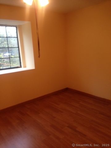 36 North Mountain Road APT C, New Britain, CT 06053