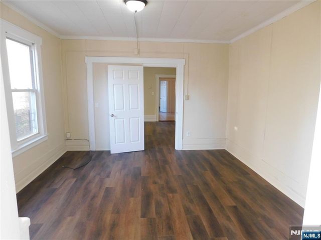 284 Renner Avenue, Newark, NJ 07112