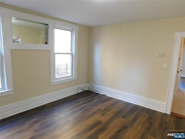 284 Renner Avenue, Newark, NJ 07112