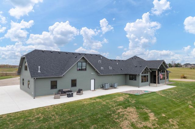 4051 Clearwater Trail, Lonsdale, MN 55046